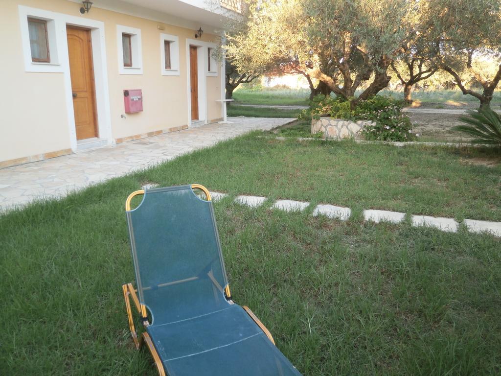 Kavos Psarou Studios & Apartments Zewnętrze zdjęcie